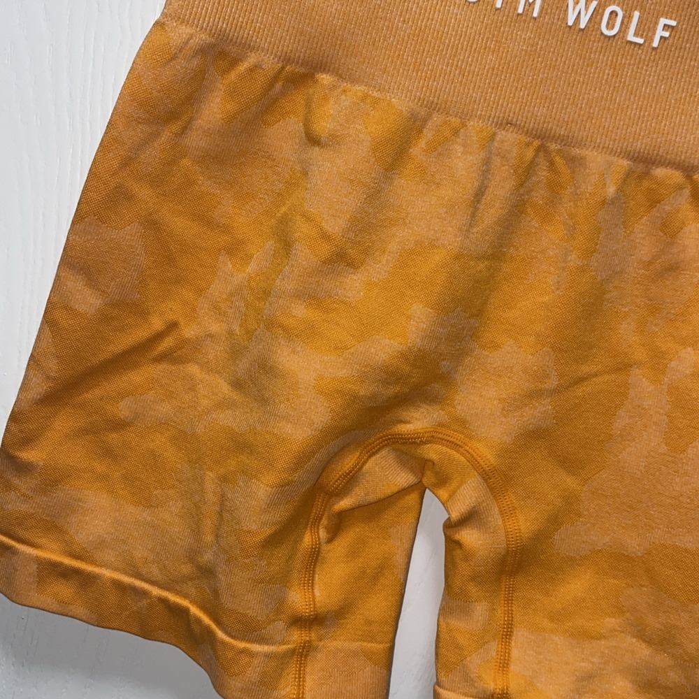Gym Wolf Rare Orange Contour Camo Seamless Athletic Biker Shorts - Picture 4 of 7
